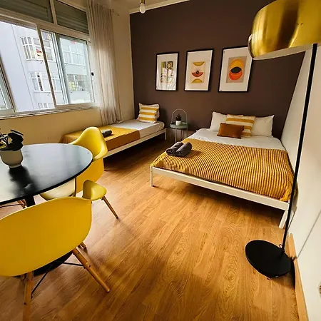 Hostel And Spacious In Lisbon, Ideal For Tourists Lissabon