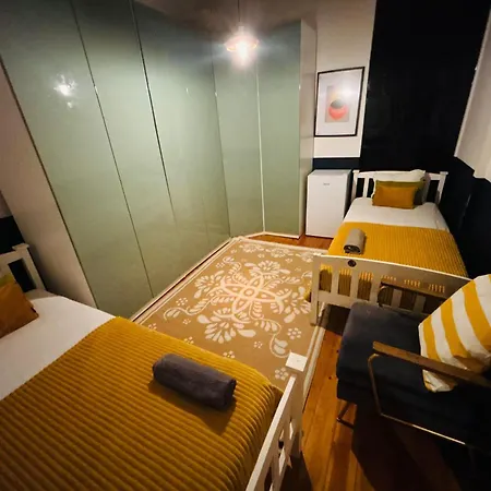 And Spacious In Lisbon, Ideal For Tourists Lizbona