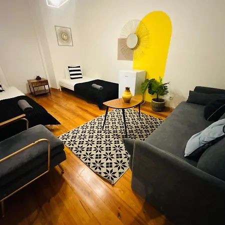 And Spacious In Lisbon, Ideal For Tourists Auberge de jeunesse