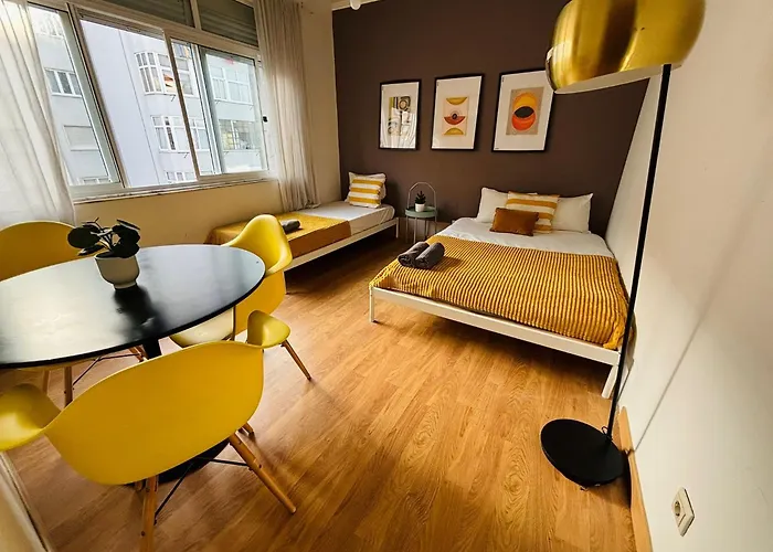 Hostel And Spacious In Lisbon, Ideal For Tourists Lisboa