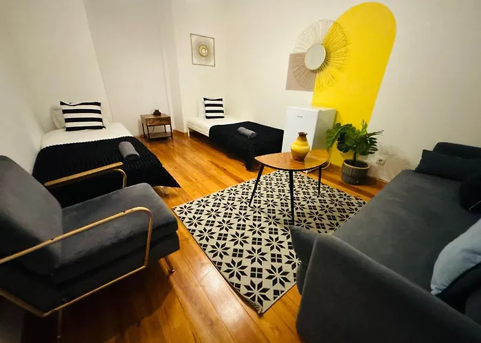 Hostel And Spacious In Lisbon, Ideal For Tourists